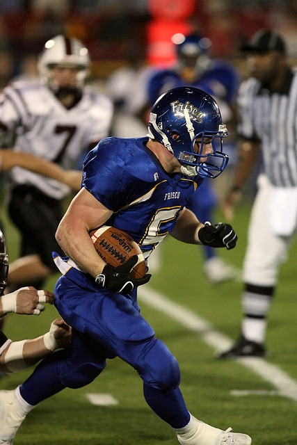 經過兩三個 經過兩三個